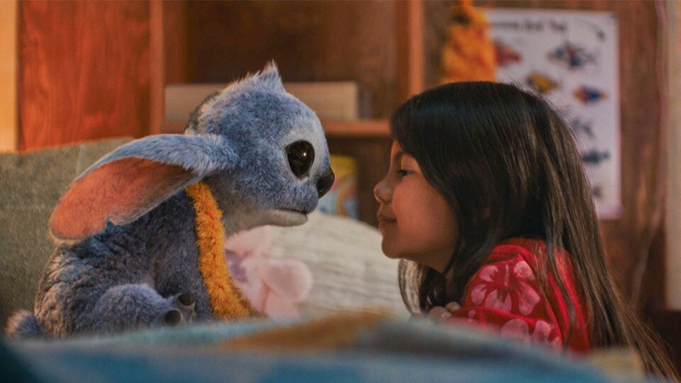 リロ＆スティッチ』ディズニー実写化映画最高傑作“泣けるスティッチ”に