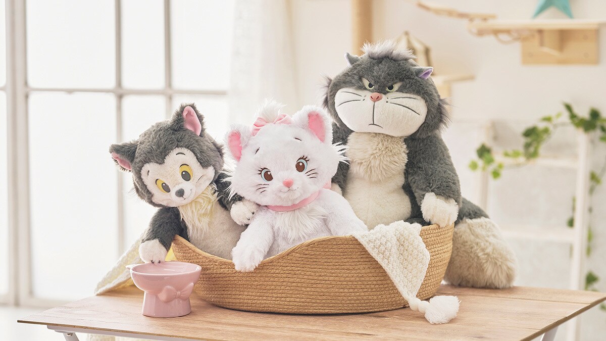 2月22日は「猫の日」！ルシファー、ディズニー マリー、フィガロ 