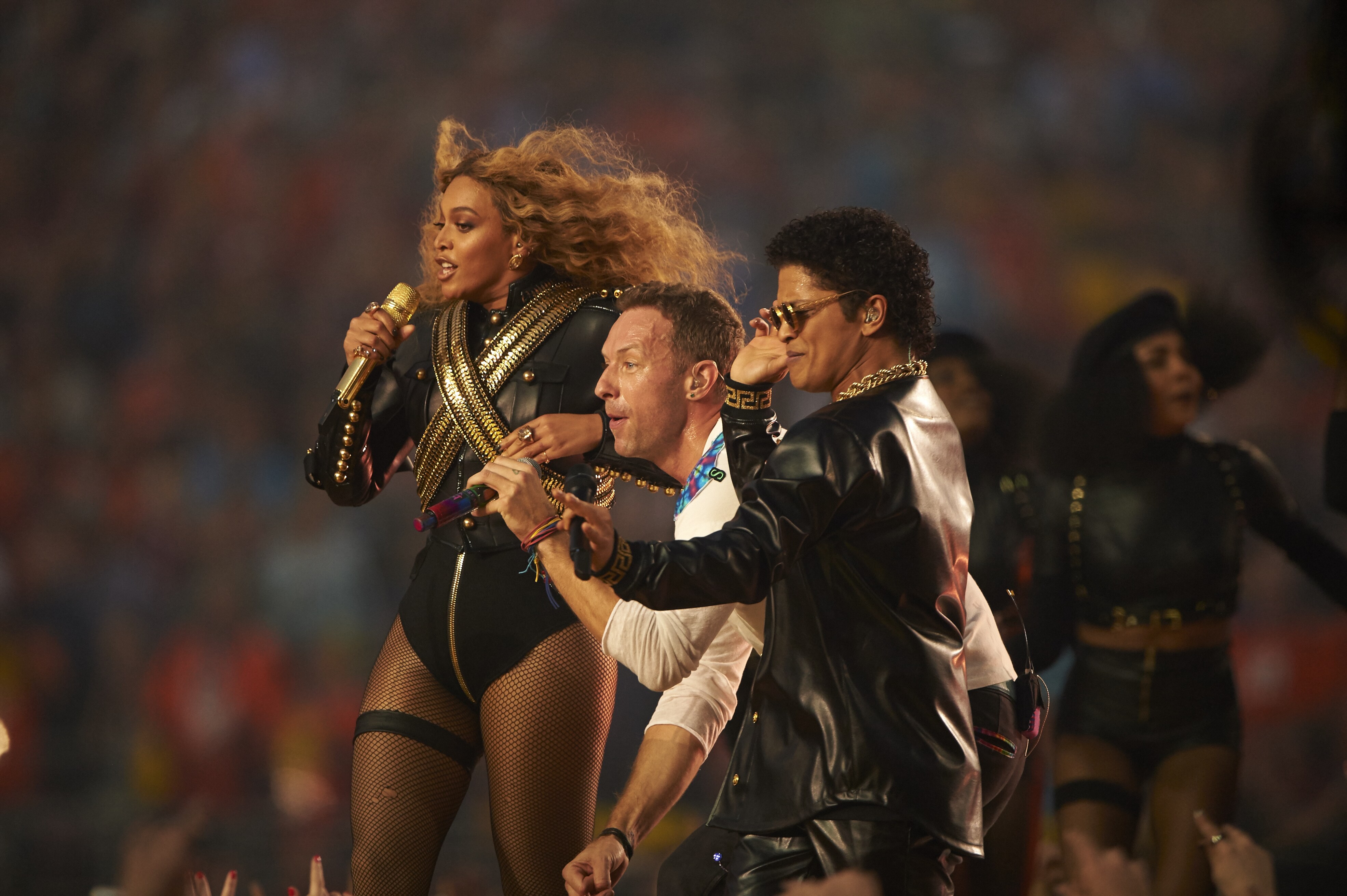 Coldplay, Beyoncé e Bruno Mars Coldplay, Beyoncé e Bruno Mars