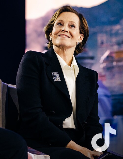 Sigourney Weaver