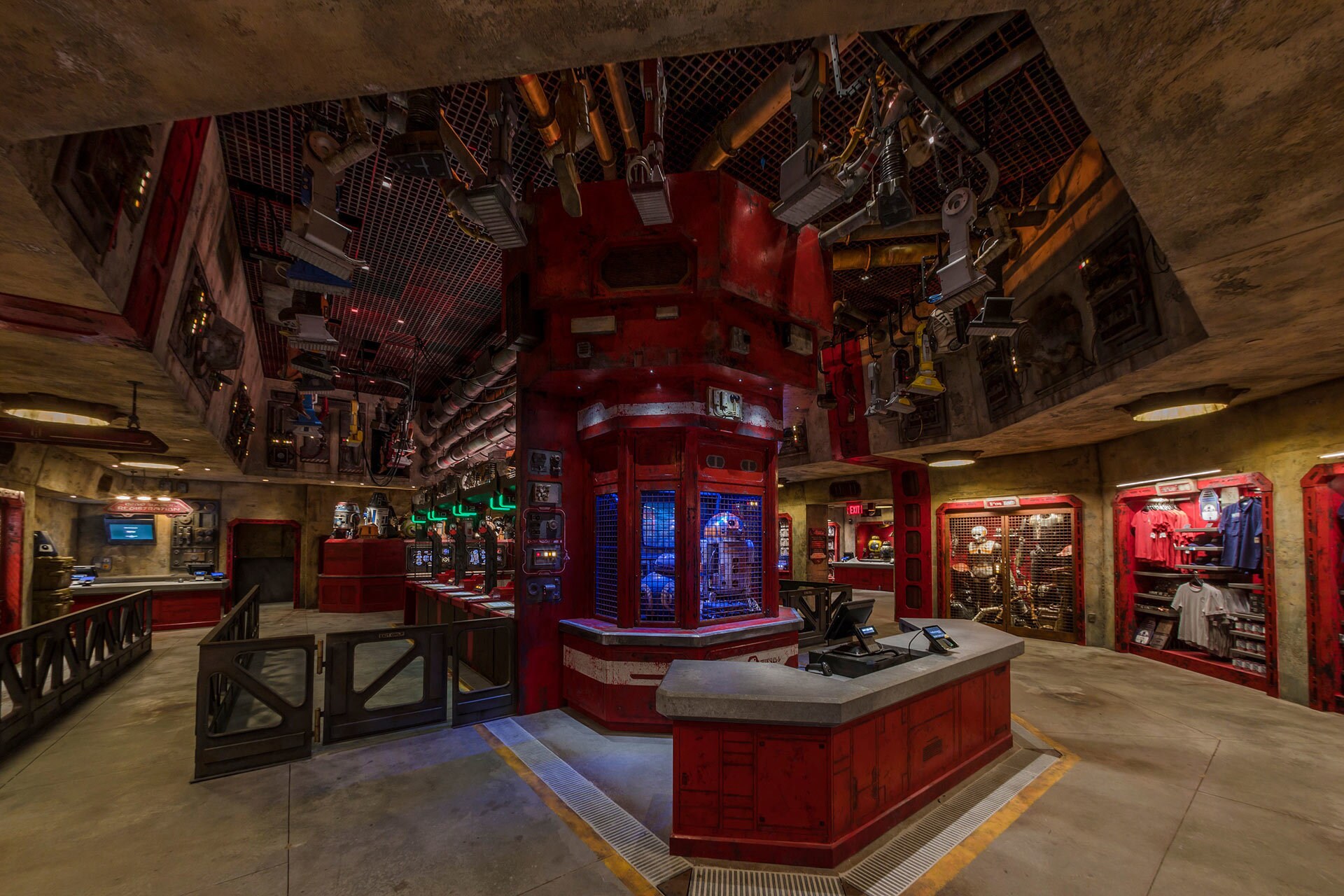 In the Droid Depot at Star Wars: Galaxy’s Edge, guests will be able to build their own personal droids.