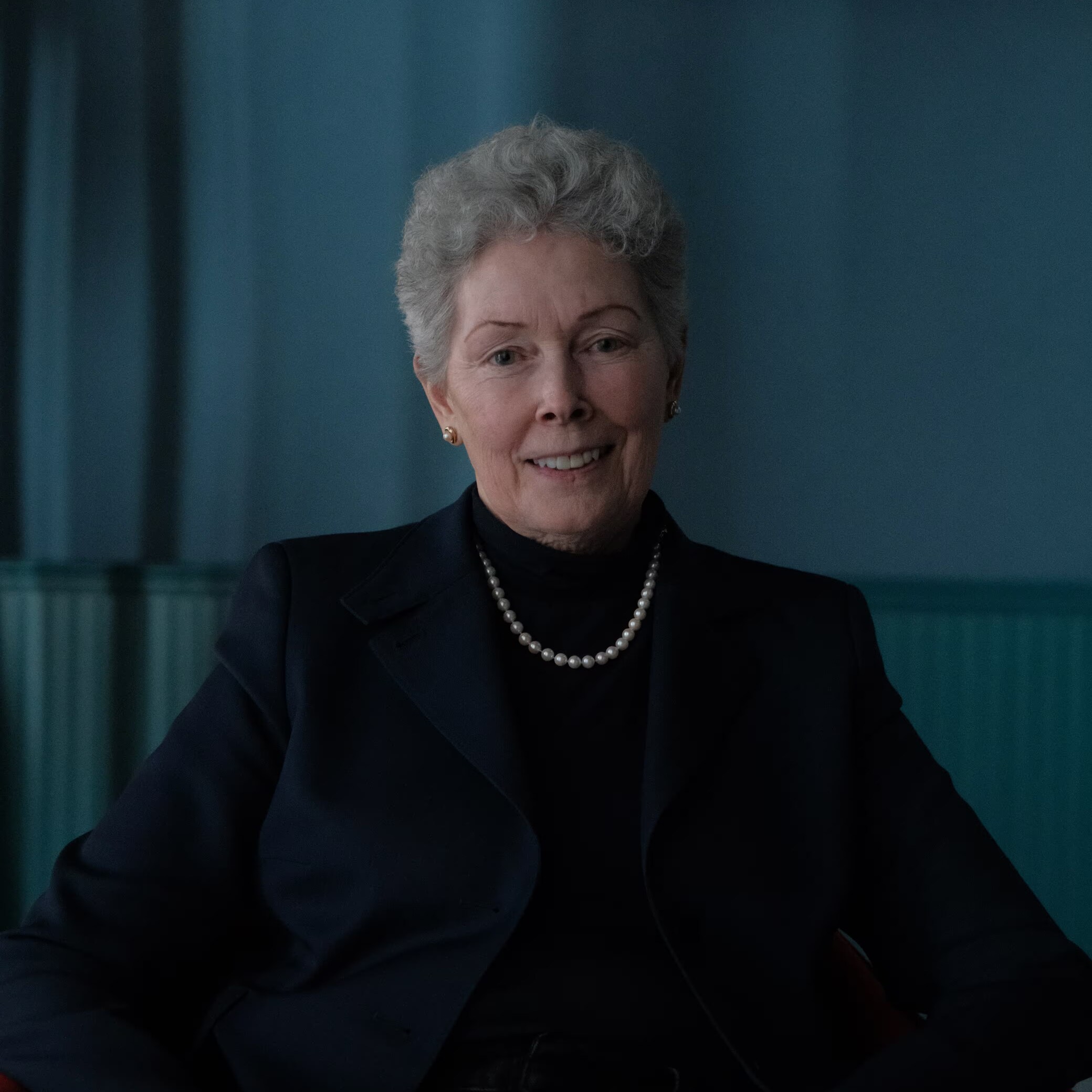 DR. TAM O'SHAUGHNESSY
