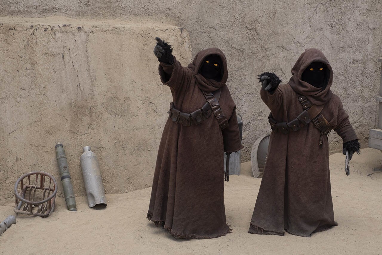 Jawas in “Chapter 3: The Streets of Mos Espa”