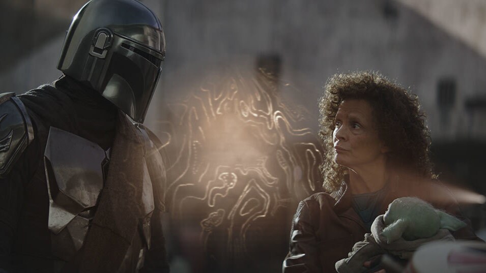 The Mandalorian arrives on the desert world and connects with Peli Motto, who directs him to Mos ...