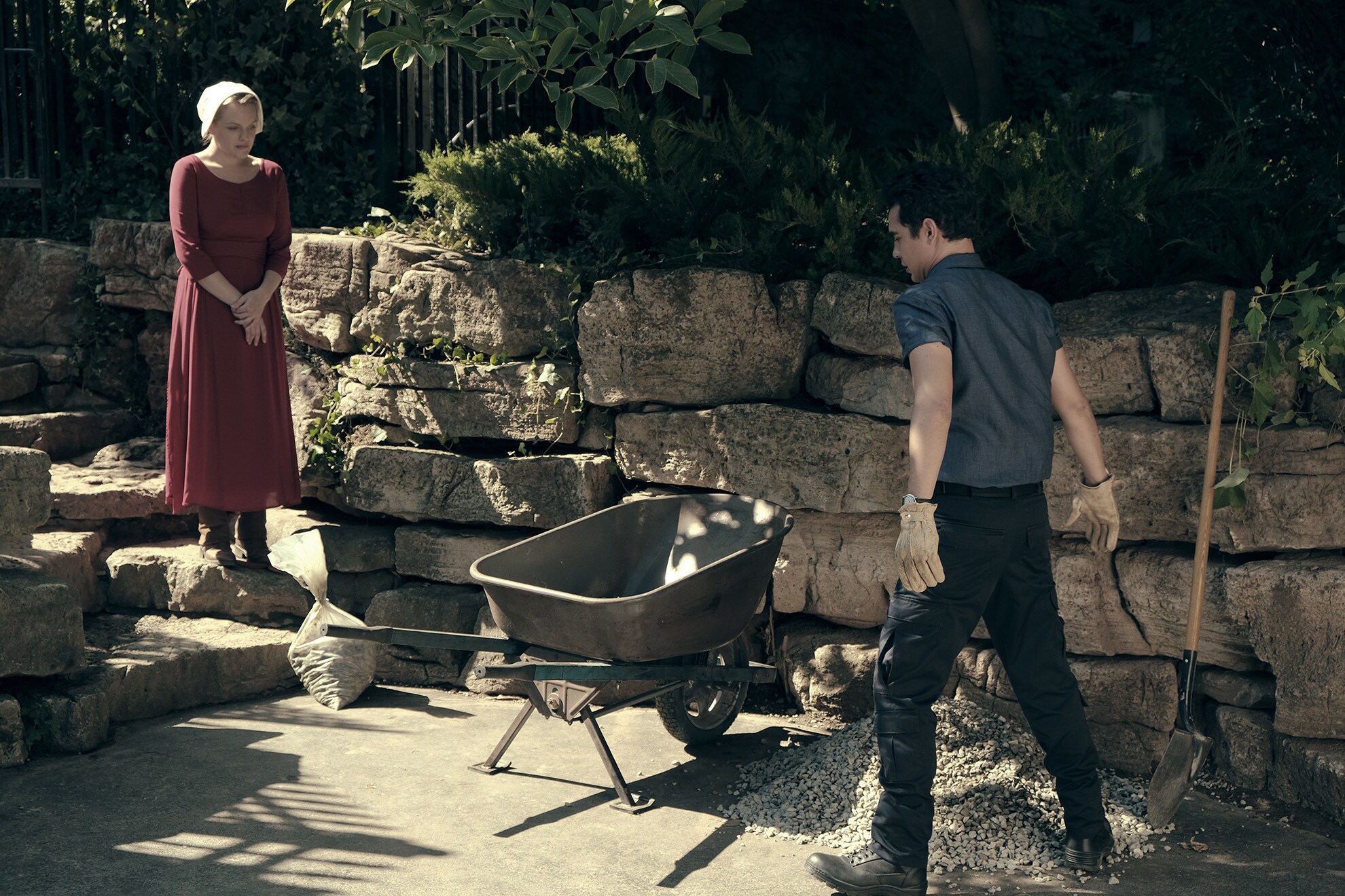 Elisabeth Moss Elisabeth Moss