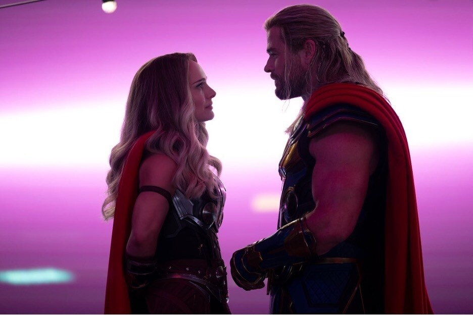 Thor and Jane Foster share a moment in Marvel Studios’ Thor: Love and Thunder