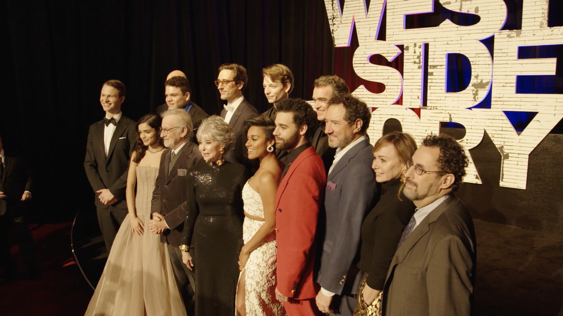 The stars of Steven Spielberg's #WestSideStory stepped onto the red carpet last night to celebrate the World Premiere of the film in New York City! 🎶✨ Get your tickets now to experience it only in theaters in 10 days. fandango.com/WestSideStory