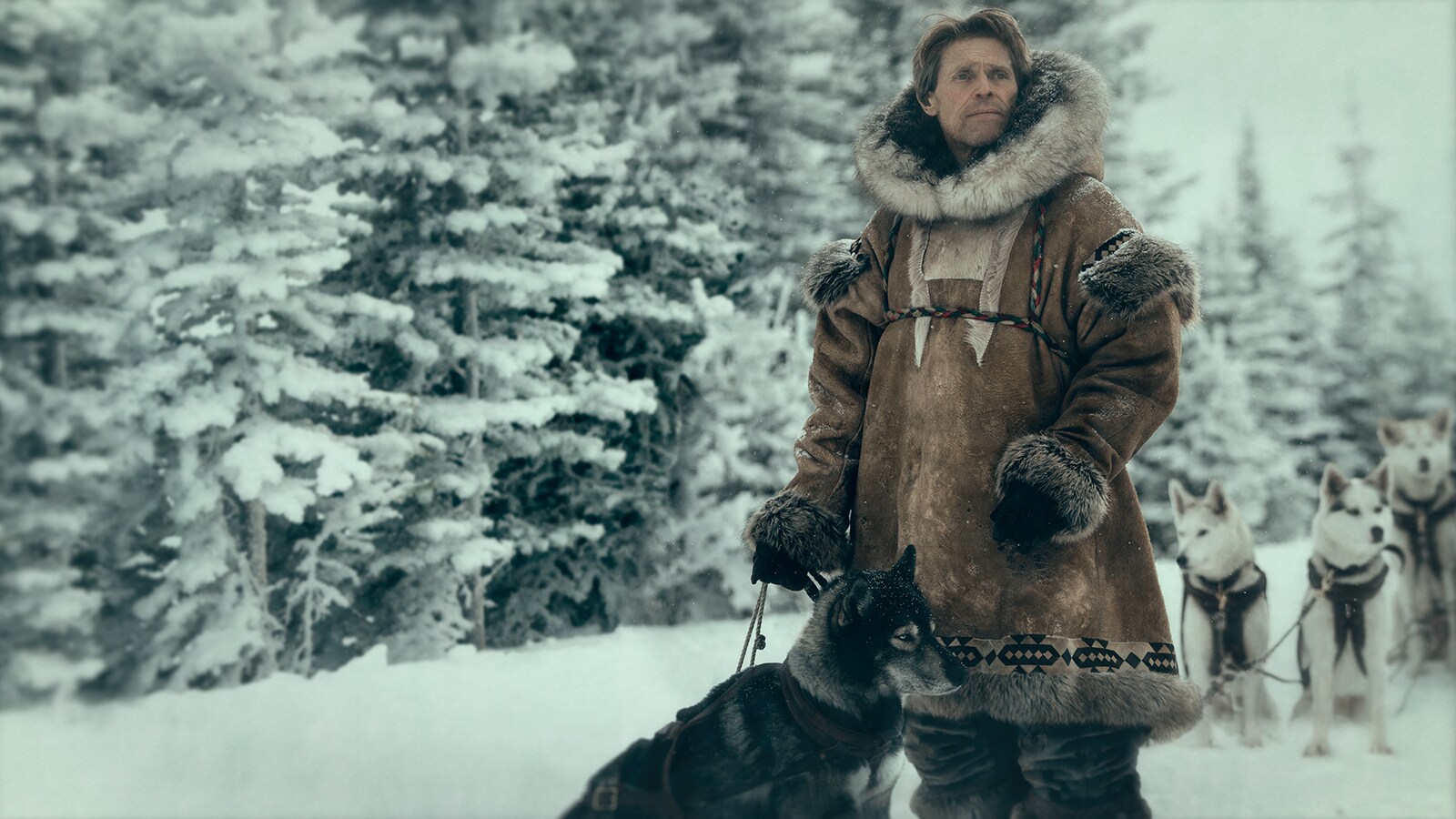 Togo and Leonhard Seppala played by Willem Dafoe