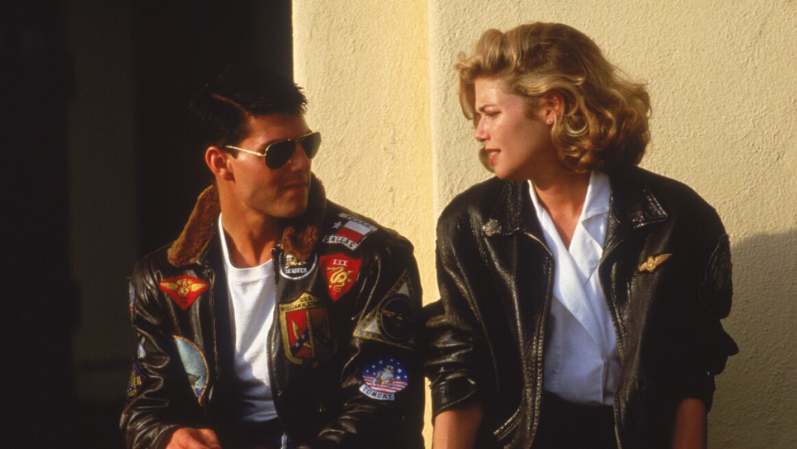 Quem foi a atriz que fez o par romântico de Tom Cruise em 'Top Gun'?