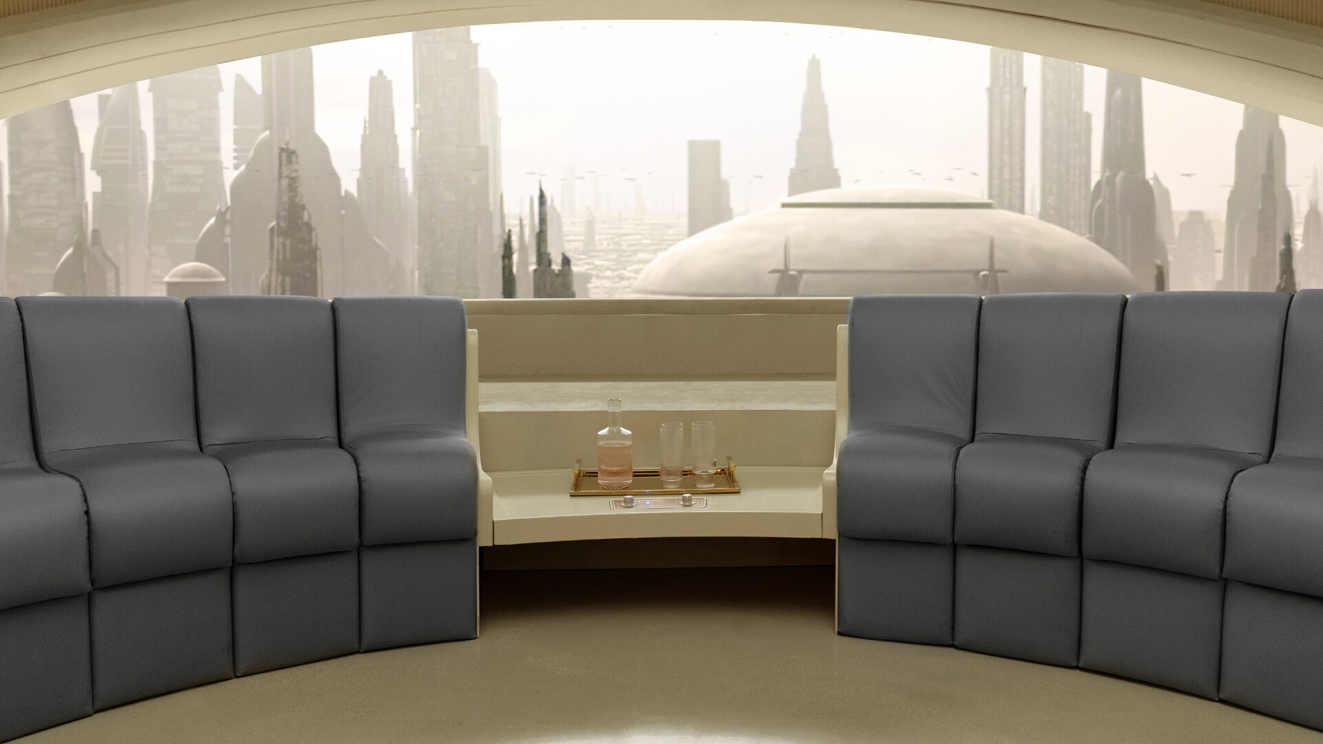 Mon Mothma’s round senate office set