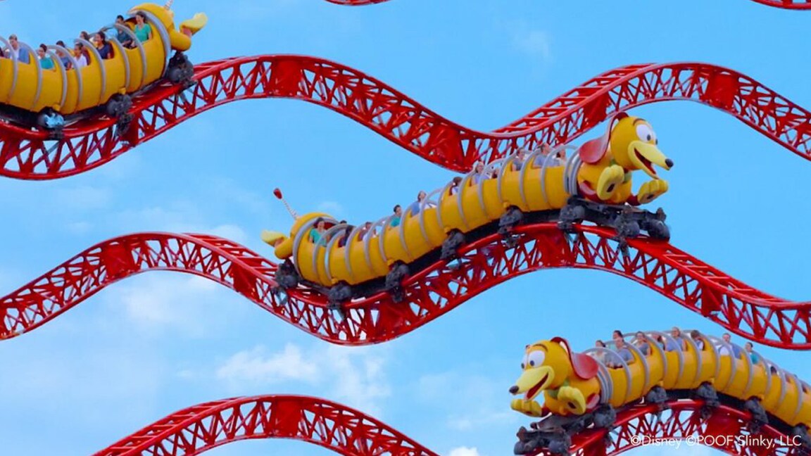 Celebra el aniversario de Toy Story Land en Disney's Hollywood Studios con un video especial de Slinky Dog Dash