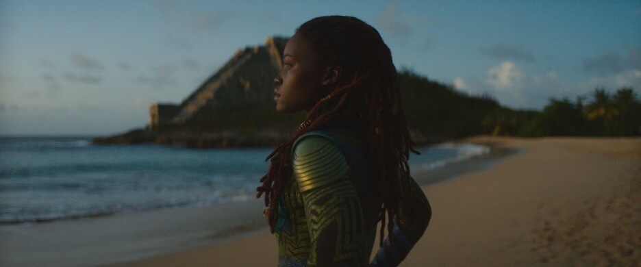 Nakia looks out into the ocean n Marvel Studios' Black Panther: Wakanda Forever